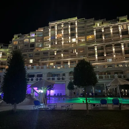 Apartment Seaside View In Varna