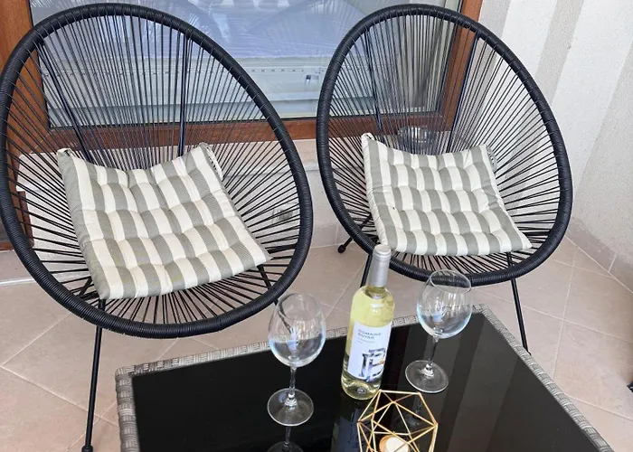 Daire Seaside View In