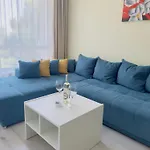 Seaside View In Apartment *