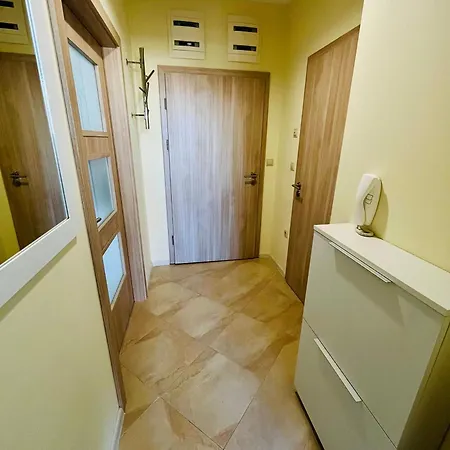 Апартаменти Seaside View In *