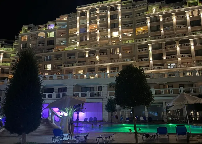 Apartment Seaside View In Varna