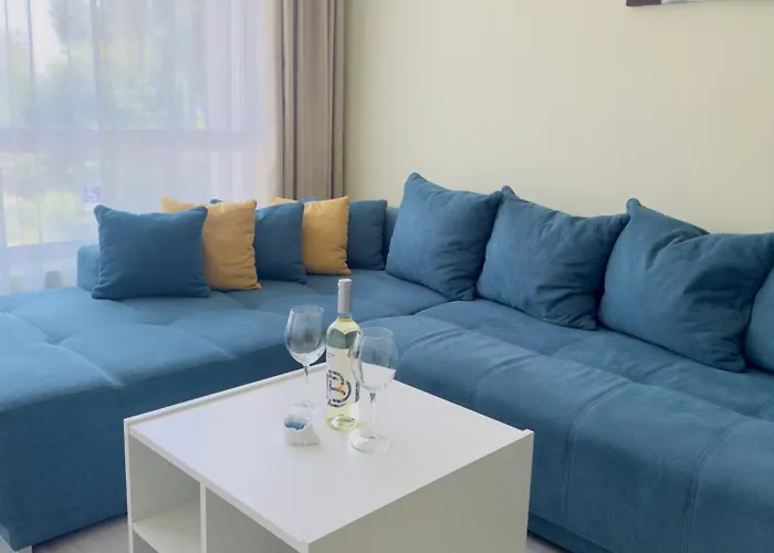 Seaside View In Apartment *