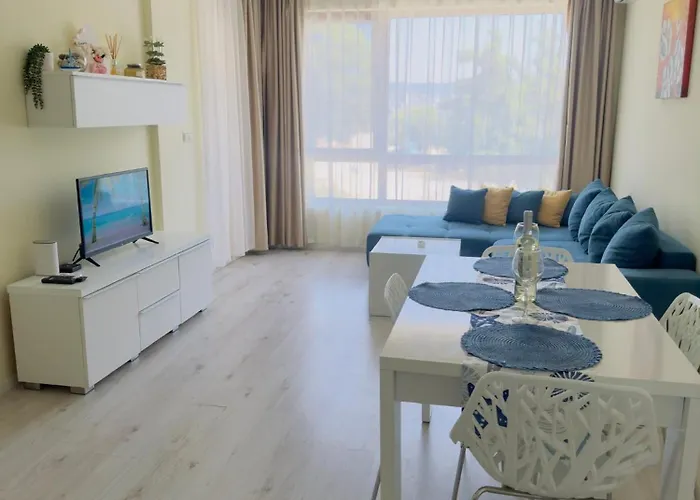 Seaside View In Apartment *